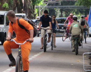 IMG_9724_13-10-2014_Mundurucus_Ciclofaixa_Bicicletas_SELECAO_edit2