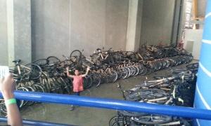 Bicicletas estão abandonadas em CEU
