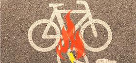 Como evitar incêndios e explosões em bikes elétricas