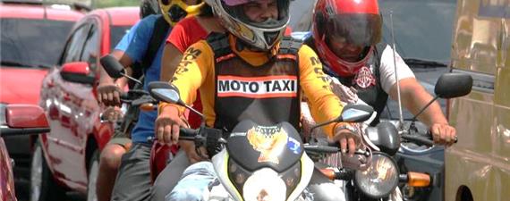 Ministério do Trabalho pede suspensão de mototáxi