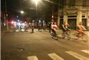 Pedalada a favor das ciclofaixas no bairro de Sant