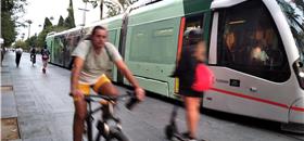 Sevilha, na Espanha, é uma festa de bicicletas e pedestres