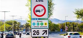 Em 2022, Barcelona vai ampliar restrição a carros poluidores