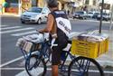 Vendedor de jornal e sua bicicleta