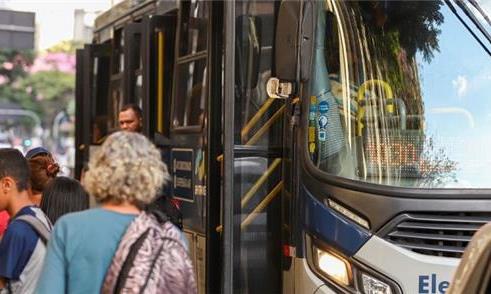 MG sem transporte coletivo em 72% das cidades