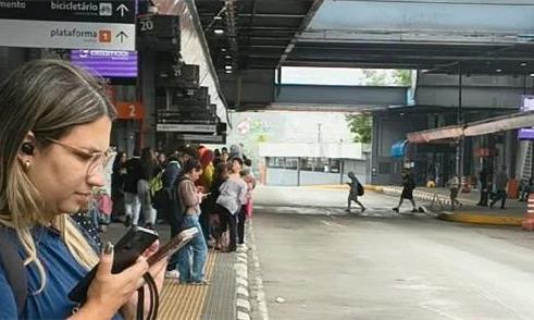 Transporte público, cidadania e o direito de votar