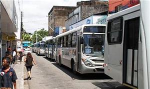 A cada 2,5 km percorridos o coletivo gasta 1 litro