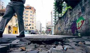 A comerciante caiu em calçada no Bairro Jacarecang