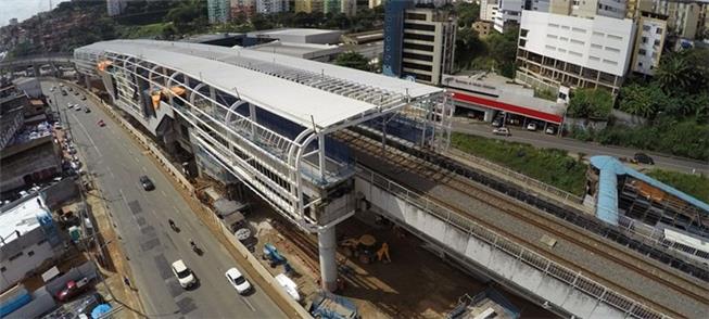 A Estação Bonocô possui área de 6.140 metros quadr