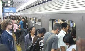 A ideia é que o metrô chegue ao centro do bairro E