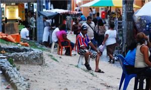 A pior calçada do Recife é a da Rua do Hospício se