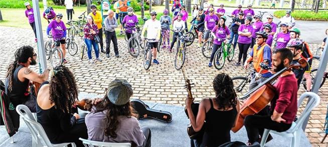 Apresentação durante a Ciclovia Musical de 2017, e