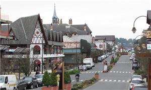 As ruas de Gramado estão sempre cheias de carros