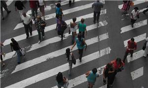 Atualmente, apenas 30% das pessoas vão a pé para o
