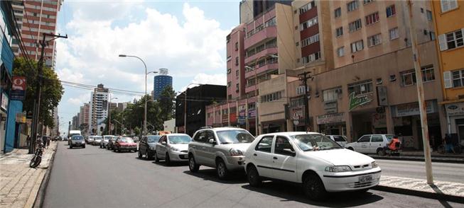 Av. Sete de Setembro: asfalto novo para receber a