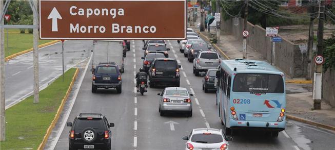 Avenida deve ganhar 15km de corredores expressos