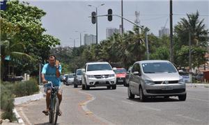 Ayrton Senna tem ciclovia mas falta sinalização