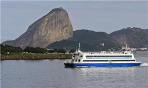 Barca que faz a travessa Rio-Niterói