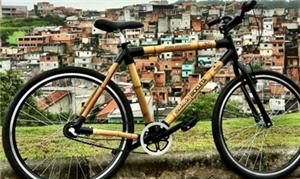 Bicicleta de bambu