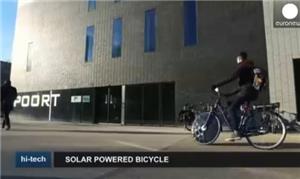 Bicicleta elétrica gera a própria energia