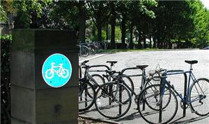 Bicicletas têm estacionamento garantido nas novas