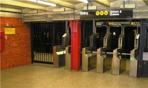 Bloqueios na estação 49th Street de NY