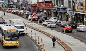 BRT de Porto Alegre: uma das obras que não saem a