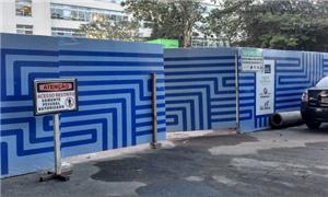 Canteiro de obras fica no estacionamento da PUC