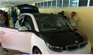 Carros elétricos compartilhados devem começar a ro