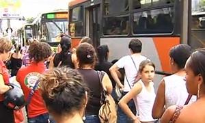 Cerca de 80% reclamam do trânsito e do transporte