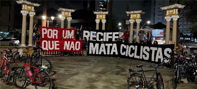 Ciclista morre atropelada no Recife: insegurança