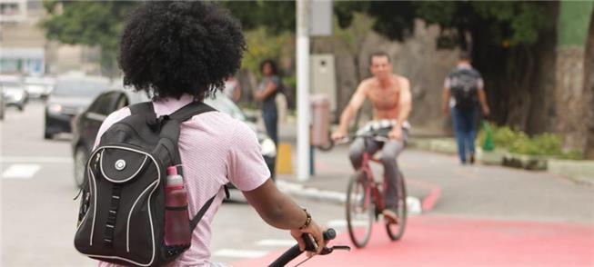 Ciclistas em Niteroi (RJ)