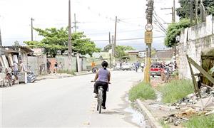 Ciclofaixa da Avenida Tancredo Neves