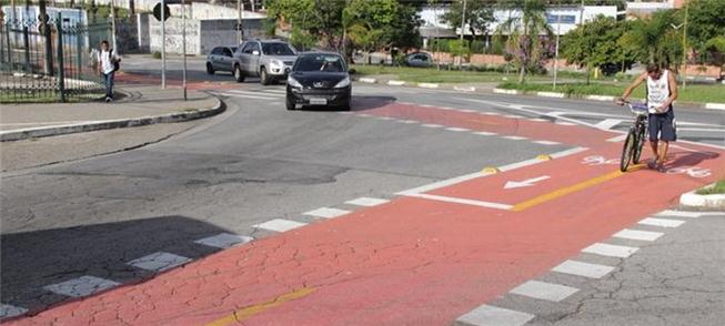 Ciclofaixa do Jaguaré, na zona oeste de São Paulo