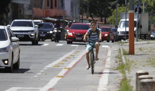 Ciclofaixa em Fortaleza ganha uma área a mais, por