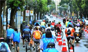 Ciclofaixa foi inaugurada no centro de Salvador