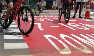 Ciclofaixa na zona norte de São Paulo