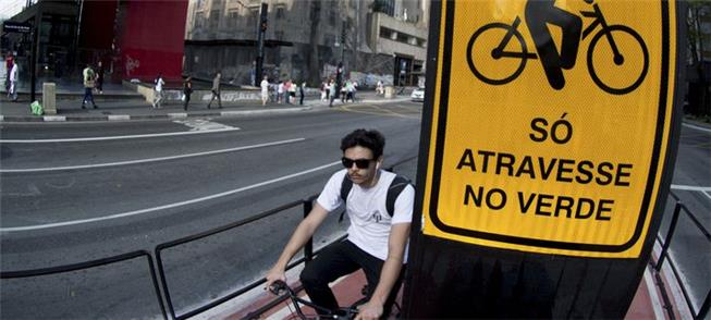 Ciclovia da Paulista: via exclusiva segue por cerc