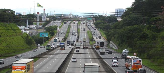 Ciclovia em rodovia: ciclistas com mais segurança