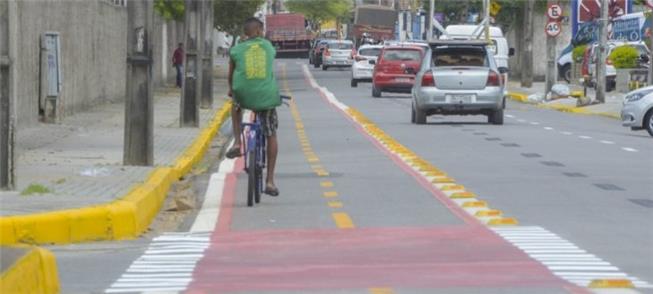 Ciclovia na estrada do Bongi, aberta no ano passad