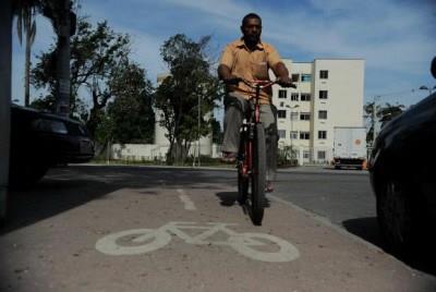 Ciclovia na estrada dos Bandeirantes