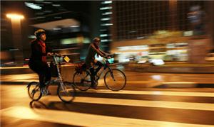 Ciclovia na Paulista: melhor à direita da via