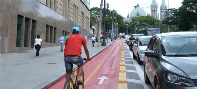 Ciclovia que passa pelo Brás e pela Sé, no centro