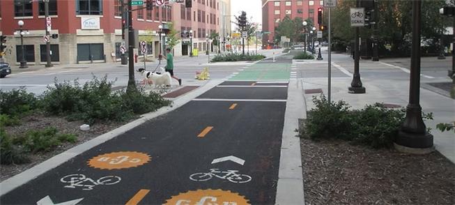 Ciclovia segura em Saint Paul, Minnesota, EUA (201