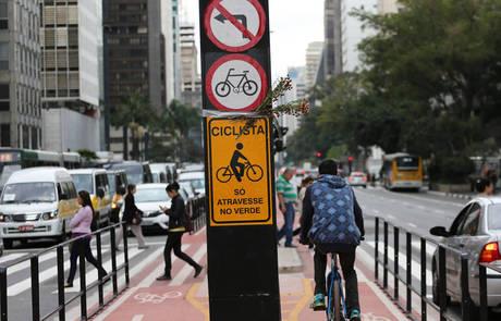 Ciclovias e ciclofaixas induzem demanda por bicicl