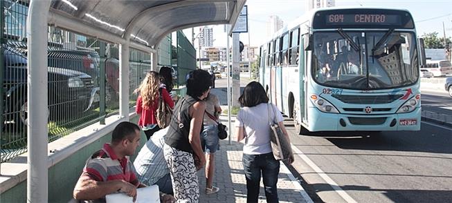 Cidades como Fortaleza (foto) deram passe livre na