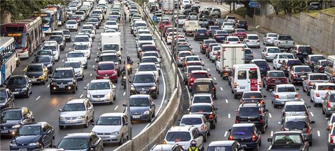 Congestionamento na av. 23 de maio, em São Paulo