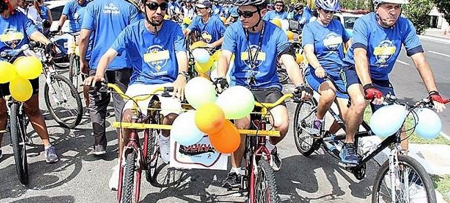 Deficientes participam de passeio ciclístico em Ar