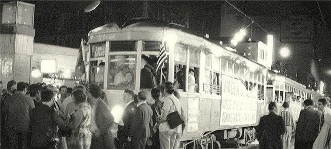 Despedida dos bondes em São Paulo em 27/03/1968