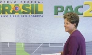 Dilma Rousseff anuncia programa do PAC
